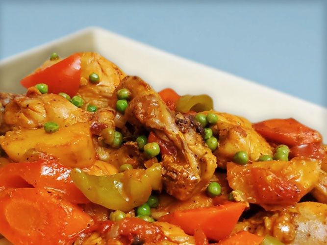 chicken-afritada-afritadang-manok-recipe-pinoy-food-guide